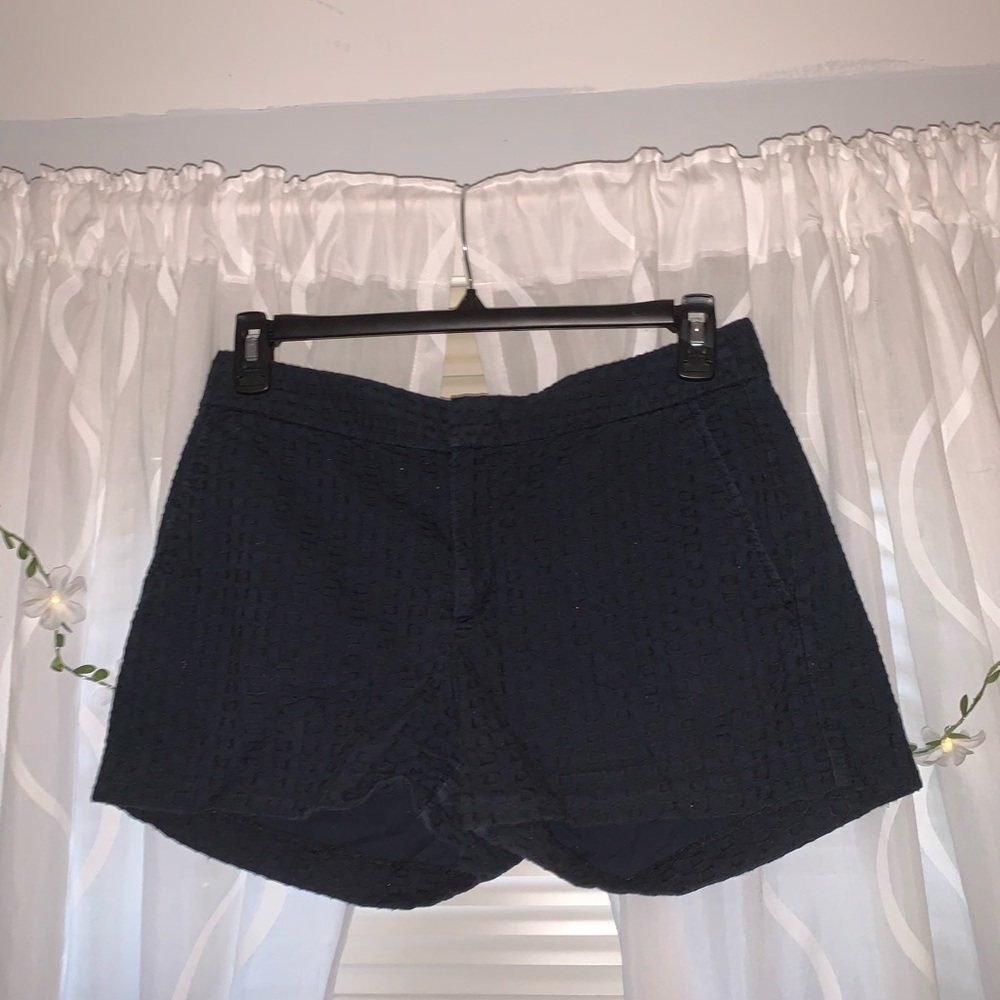 2 FOR 10 BANANA REPUBLIC CUTE SHORTS